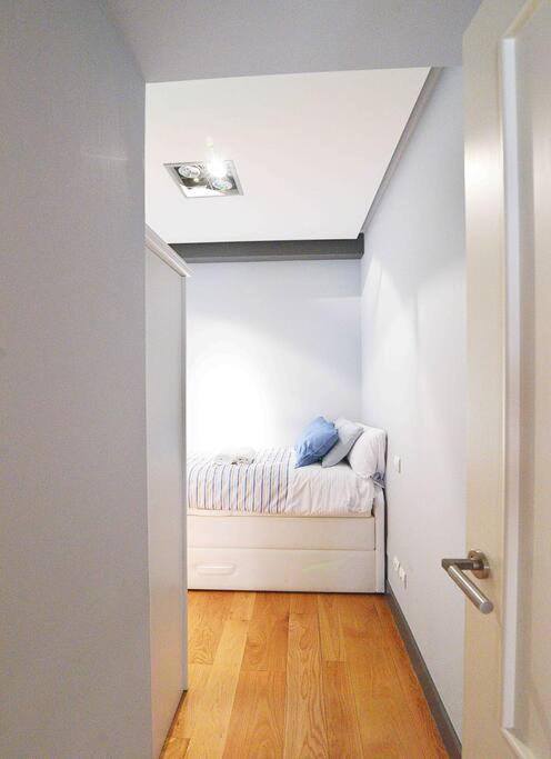 El Apartamento De San Javier By Just Room Santander Bagian luar foto